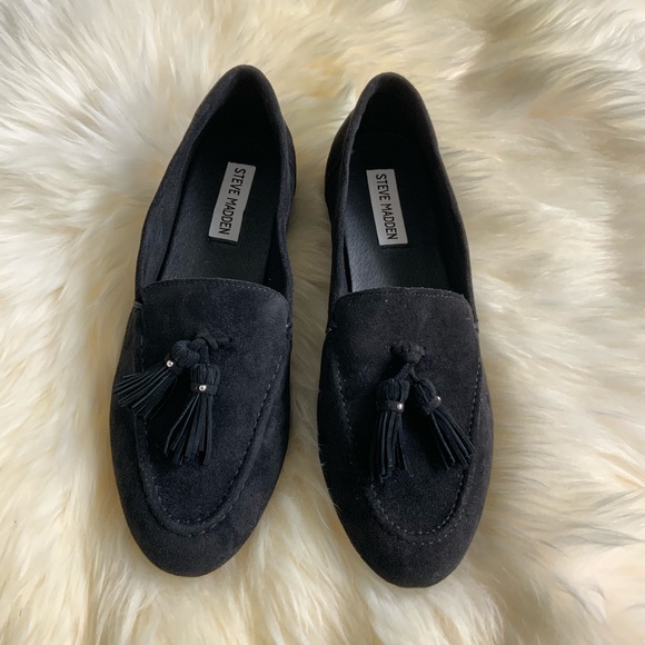 STEVE MADDEN Black Loafers w/ tassels- 7.5 NEW - Picture 2 of 5